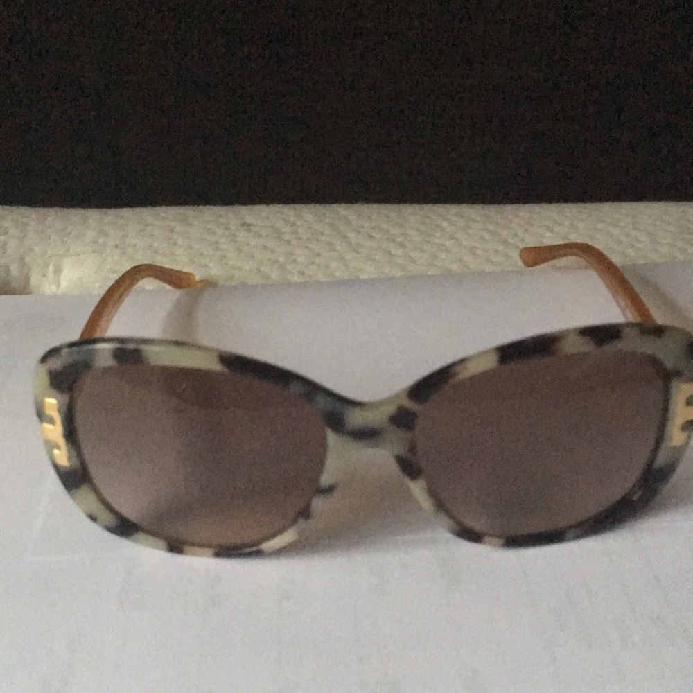 Tory Burch sun glasses